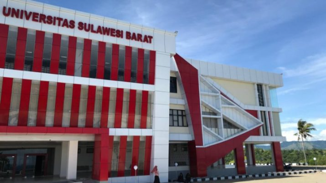 Universitas Tidar Magelang: Perguruan Tinggi Negeri Berprestasi